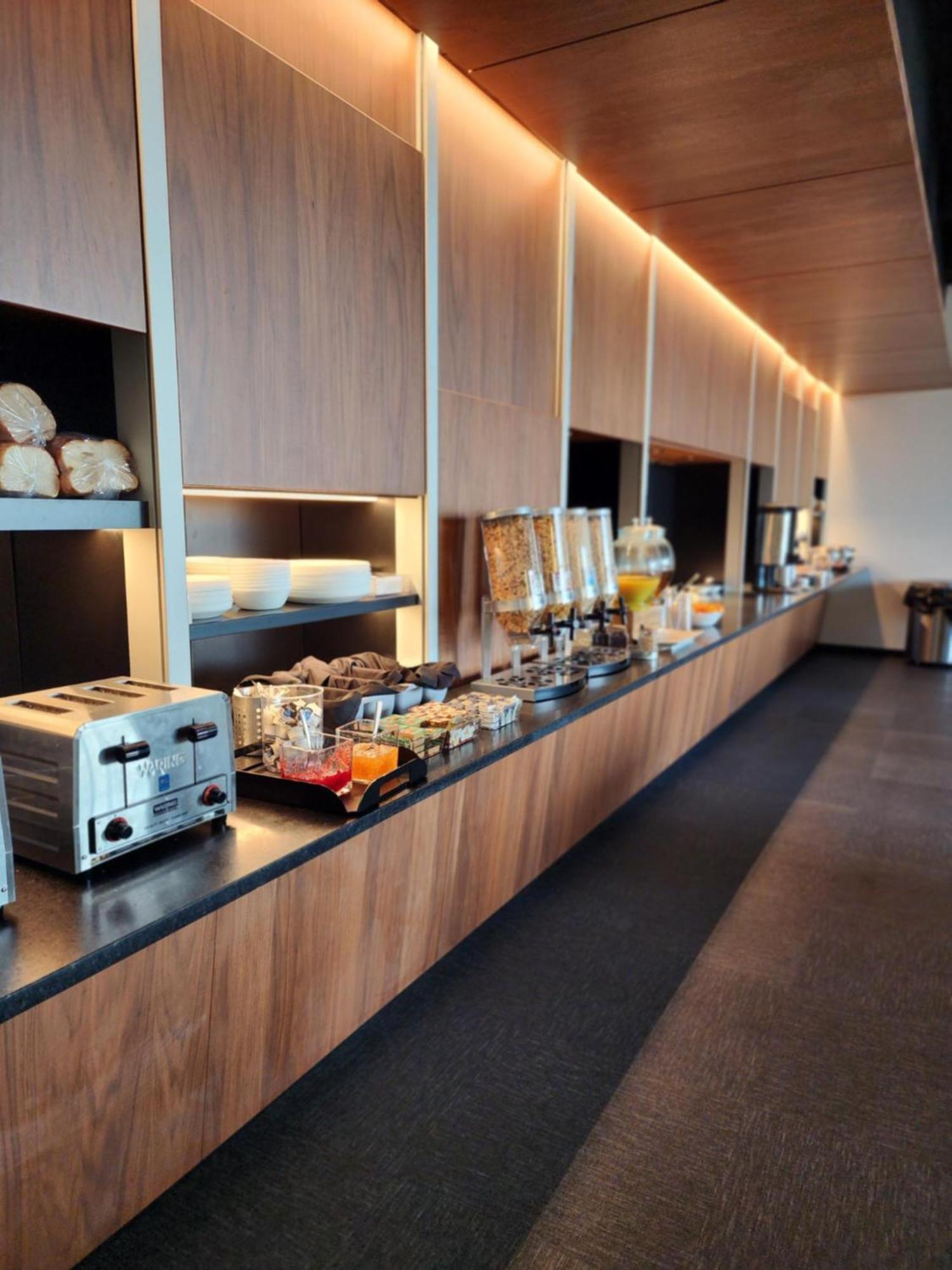 Grand Times Hotel Laval - Centropolis المظهر الخارجي الصورة